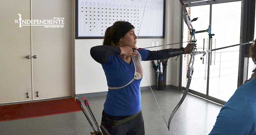Arquera sudcaliforniana solicita apoyo para competir en Campeonato Mundial