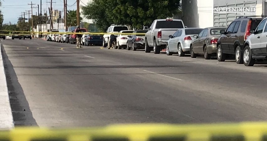 Balean a dos personas a las afueras de la PGJE en La Paz; uno murió