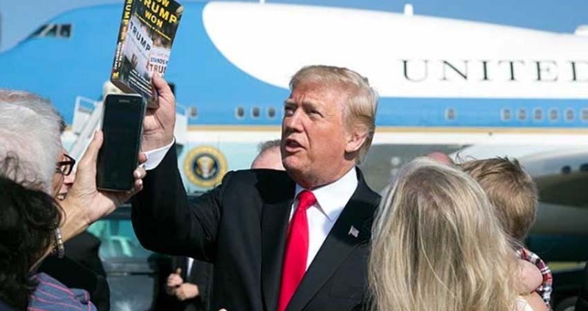 Trump intenta impedir publicación de libro comprometedor