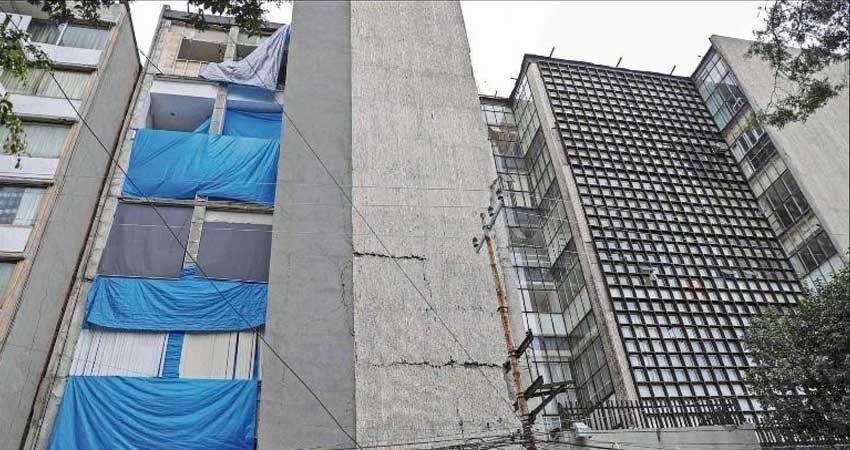 En cajas, acervo del Museo Judío