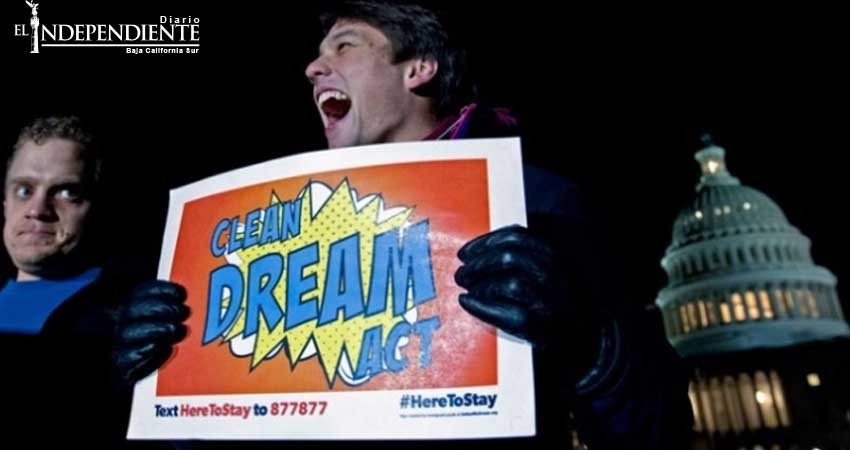 Tras cierre parcial de tres días, reabre el gobierno de EU