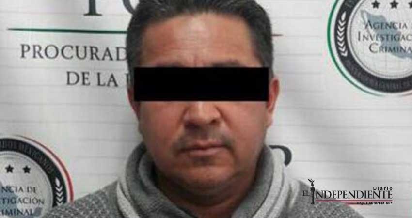 Detienen a español por traficar coca en piñas y yucas