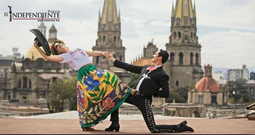 El Ballet México Folklórico rinde homenaje a Pepe Guízar