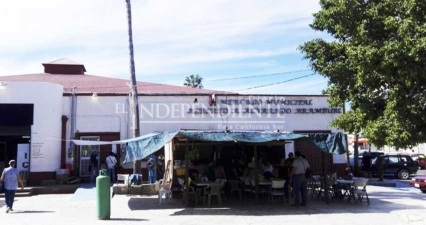 Robos afectan a locatarios del Mercado Municipal de San José del Cabo