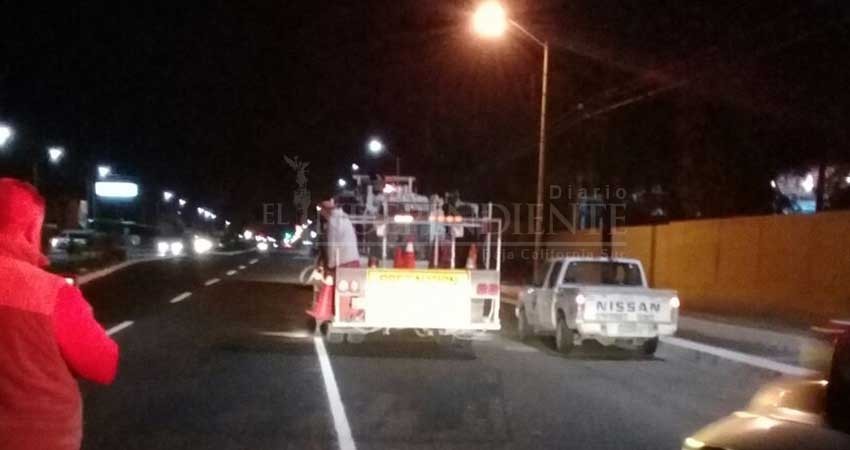 Reinicia la Dirección de Tránsito Municipal la pinta de vialidades  en La Paz