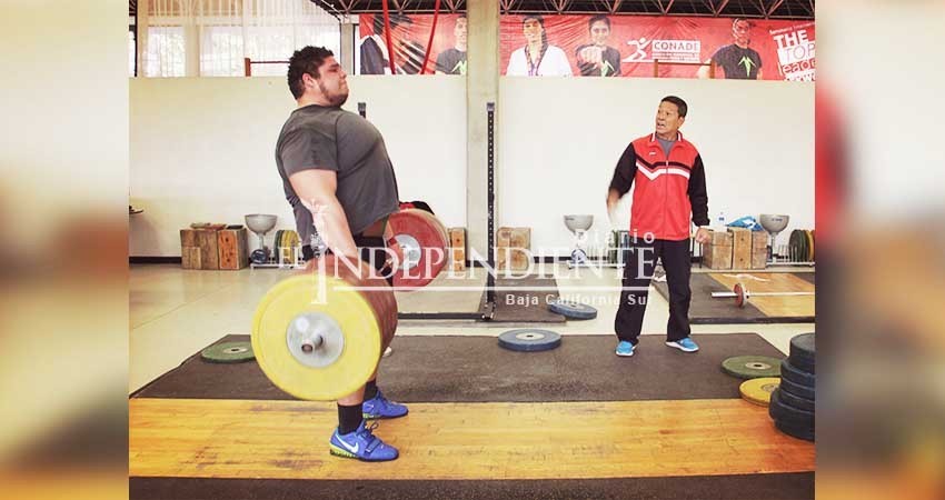 Raúl Manríquez entrena para los JCC