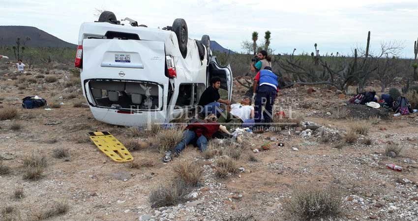 Se accidenta caravana donde viajaba la pre candidata independiente Marichuy