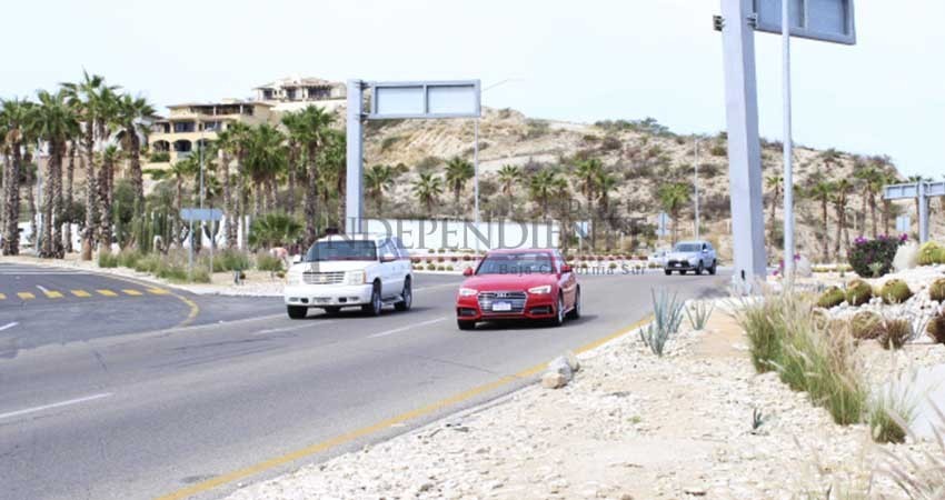 Planeación Urbana trabaja en cruces seguros en vialidades de Los Cabos