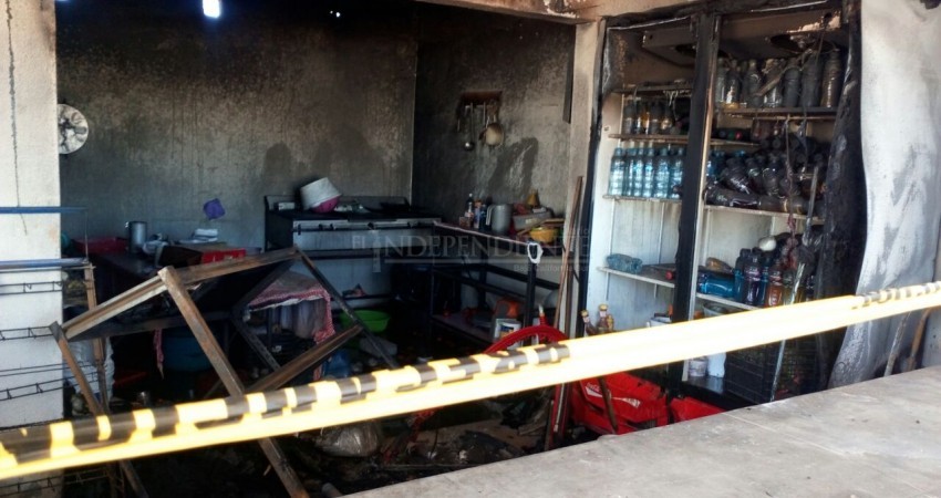 Incendian instalaciones de la Secundaria No.36 de CSL