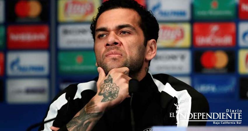 A Dani Alves cada vez le gusta menos el futbol porque solo ve negocio