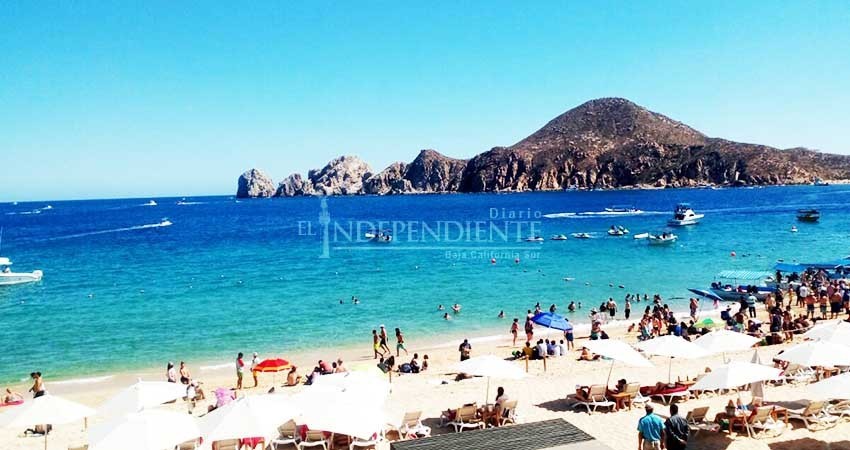 Ocupación hotelera en playas de Cabo San Lucas supera el 90%
