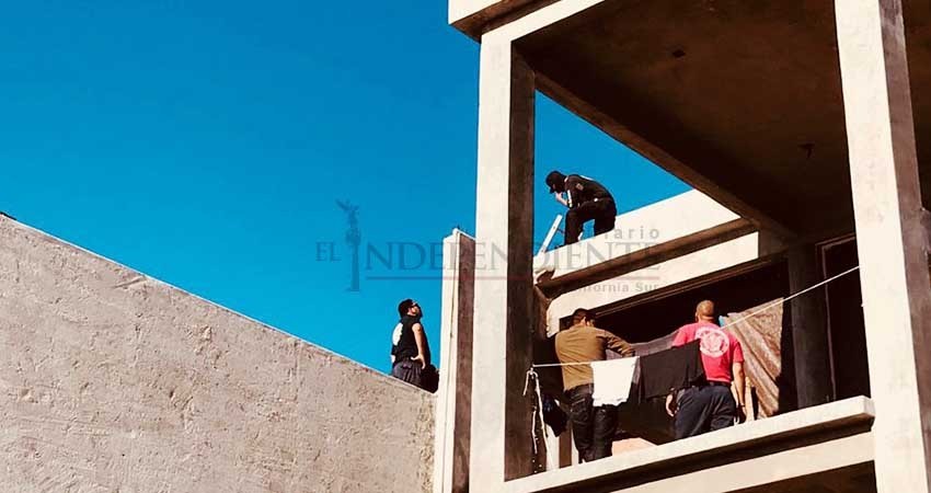 Para terminar con su vida, intentó lanzarse desde un quinto piso