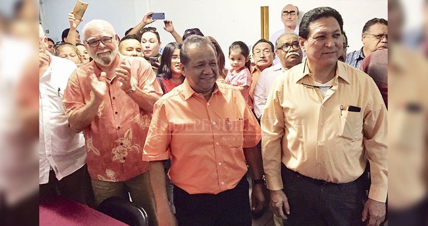 Movimiento Ciudadano inscribió a Josué Estrada como candidato a alcalde de La Paz 