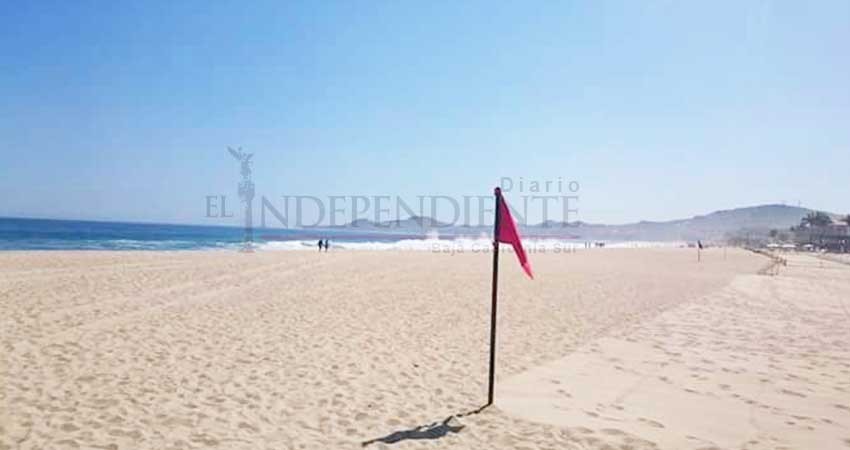 Por oleaje elevado, restringen acceso de bañistas en algunas playas durante el fin de semana