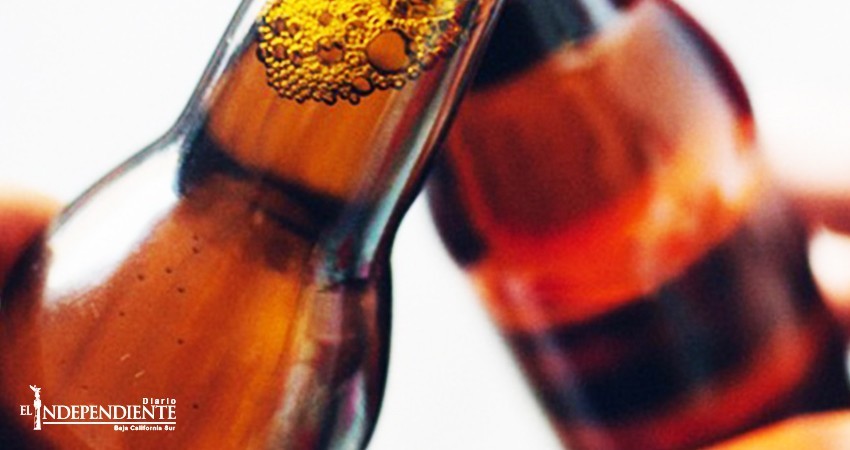 Candidata independiente a diputada propone bajar el precio de la cerveza