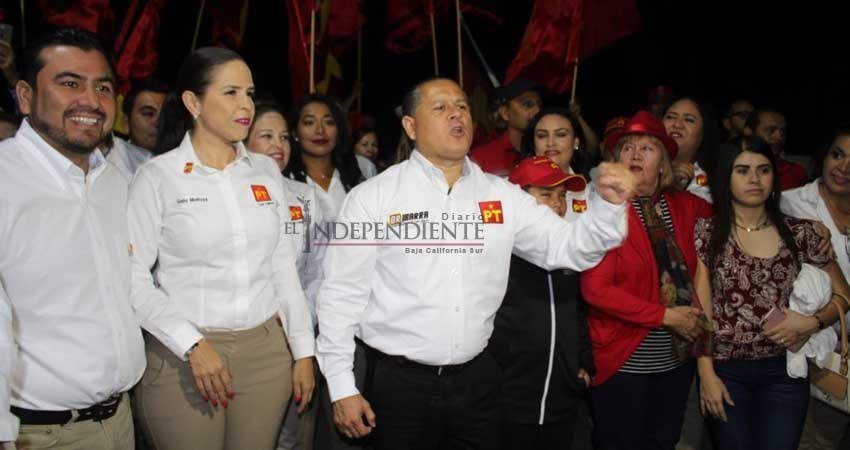 Al primer minuto de este domingo Ernesto Ibarra arrancó campaña por Los Cabos