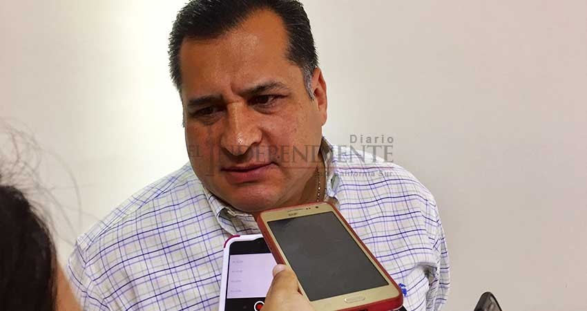 No se puede prometer universidad en La Paz con 1,400 mdp de deuda en el Ayto: Saúl González