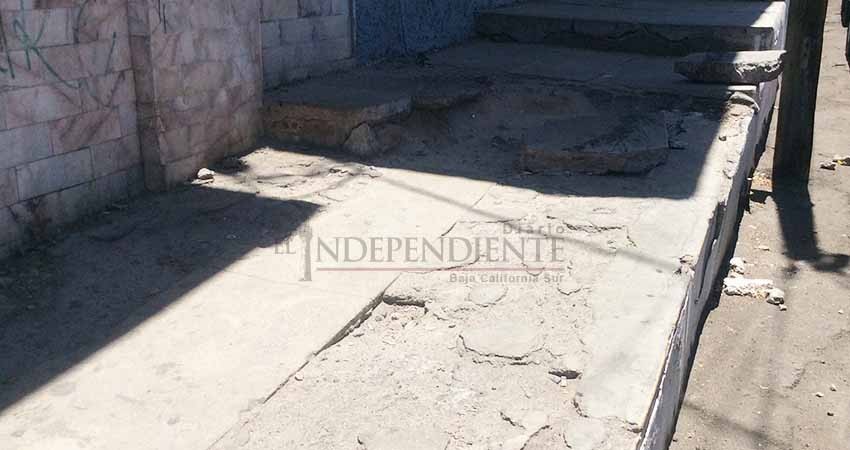 Calles del Centro Histórico de La Paz hechas pedazos 