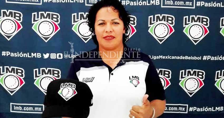 La primera umpire en LMB dice no estar nerviosa y solo pide 'que no llueva'