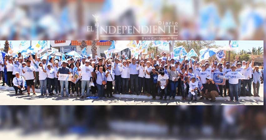 Realizan crucero masivo candidatos por la coalición PAN, PRD, PRS y Humanista