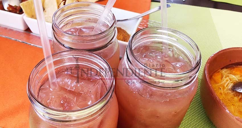 Los Cabos se une a la campaña de la Semarnat “Sin popote está bien”