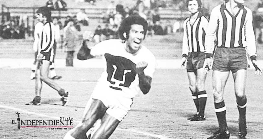 Cabinho la rompe en Facebook y parece niño con juguete nuevo