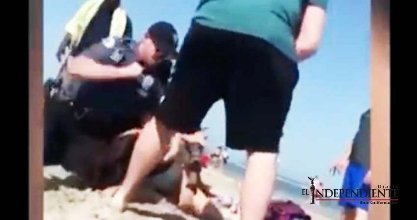 Policía de Nueva Jersey se ensaña a golpes con turista en la playa