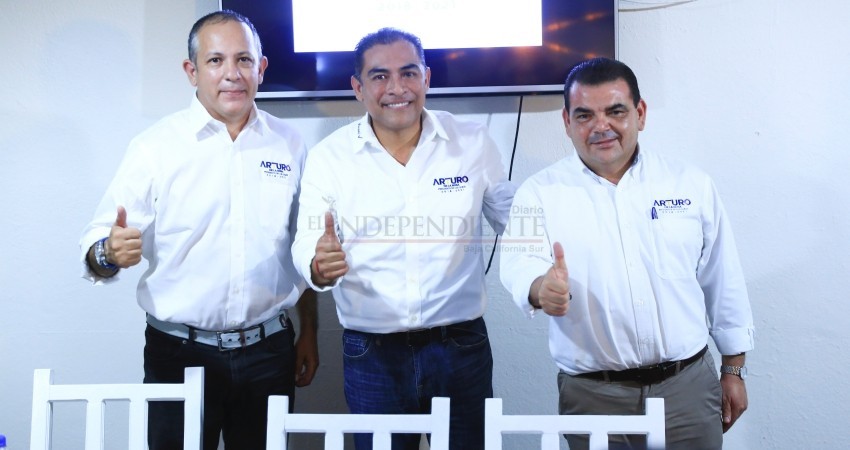 Se suma candidato de MORENA PES a Arturo De la Rosa