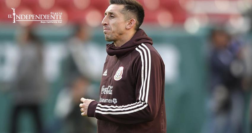 Tras escándalo por fiesta, Héctor Herrera se ausenta del Tri