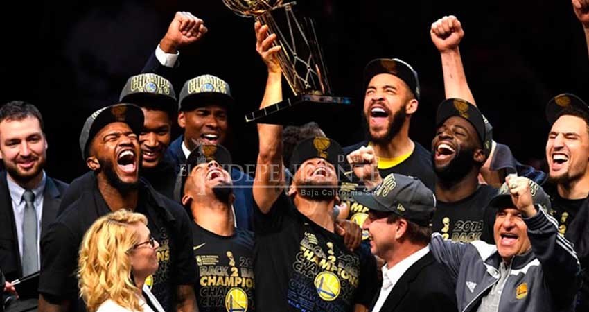 ¡Noche dorada! Warriors blanquean a Cavaliers y se coronan Bicampeones de la NBA