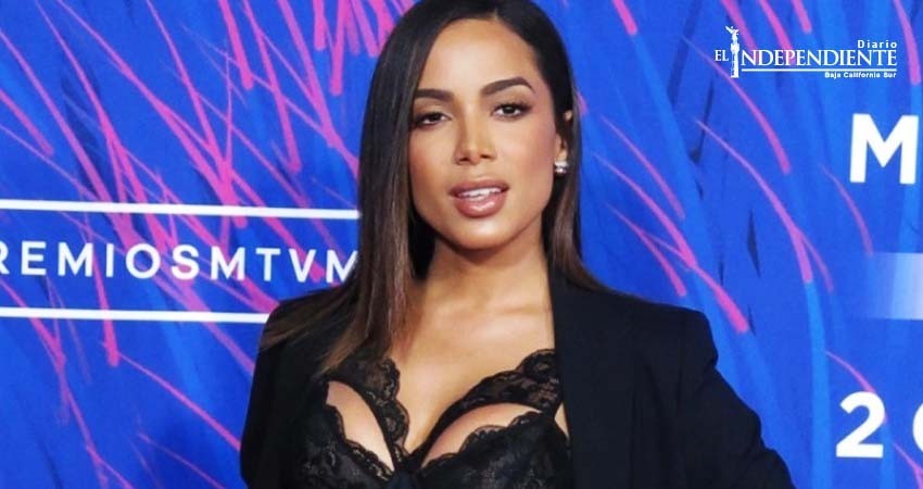 Juez levanta embargo a la cantante brasileña Anitta