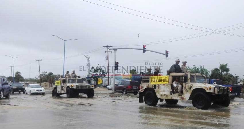Lluvias por “Bud” reviven arroyos y afectaciones viales en Los Cabos