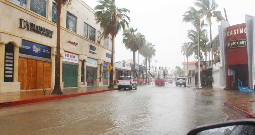 Empresarios del centro tranquilos a pesar de la llegada de “Bud”