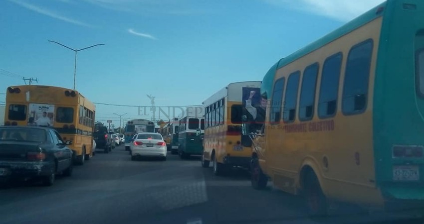 Afectó cierre de campaña del PAN servicio de transporte público en La Paz