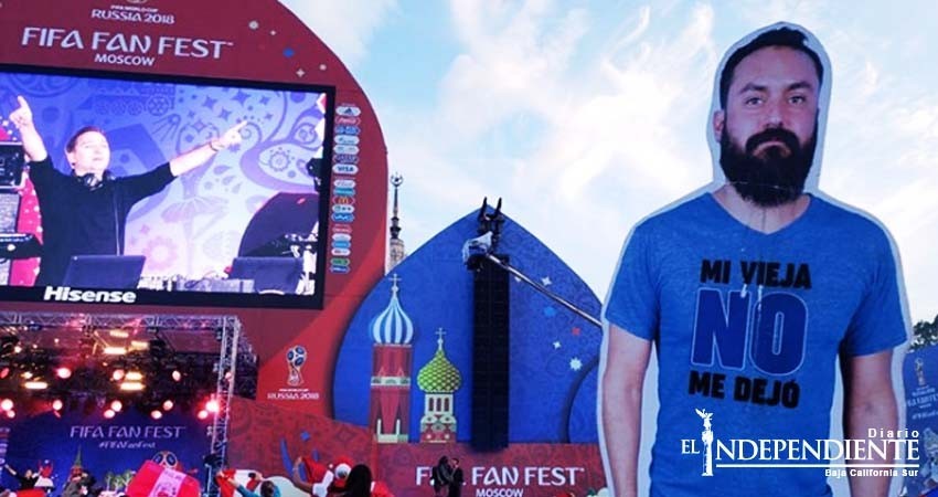 Mexicano de cartón causa furor en el Mundial de Rusia