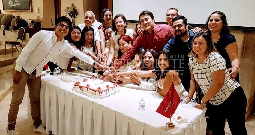 Brindó el Club Rotarac CSL informe de fin de año rotario