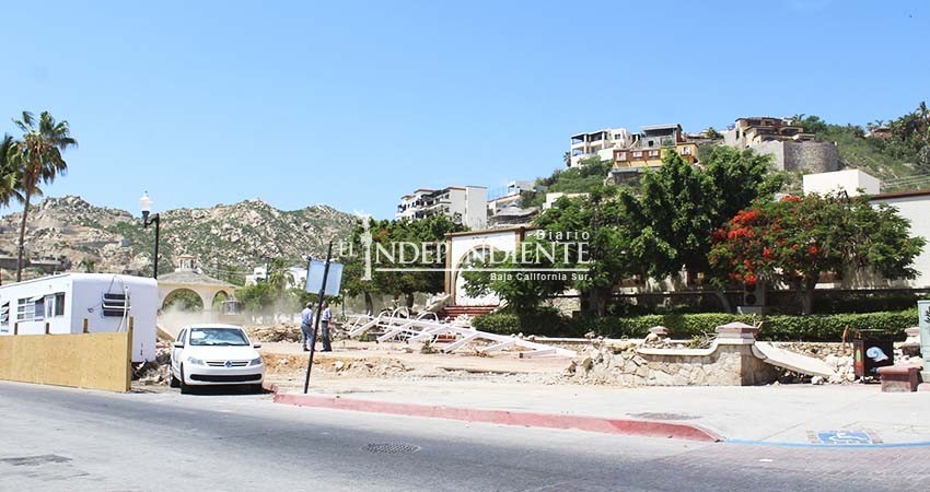 Avala Asociación Yenekamú obras en Plaza Amelia Wilkes