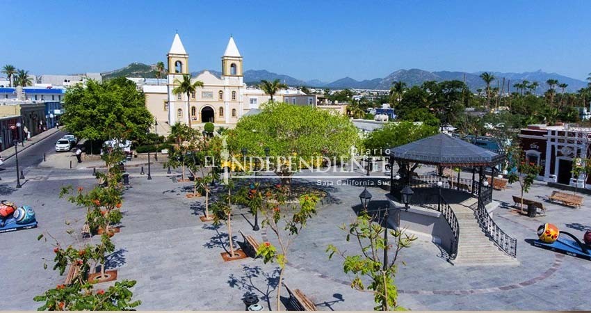 A más de un año de iniciar obras de remodelación, entregan la Plaza Mijares en SJC