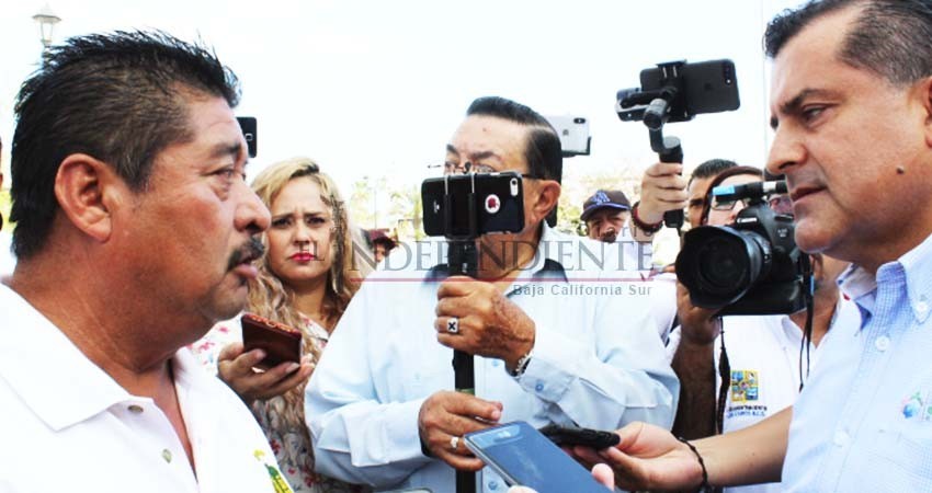 Presionan transportistas al XII Ayto para retomar negociación sobre alza de tarifas