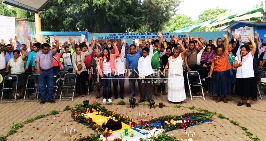 Indígenas y campesinos se unen contra mineras canadienses en Oaxaca