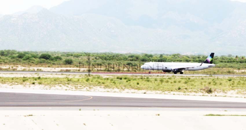 Lleva buen camino reserva de tierras para la expansión del aeropuerto, asegura su director