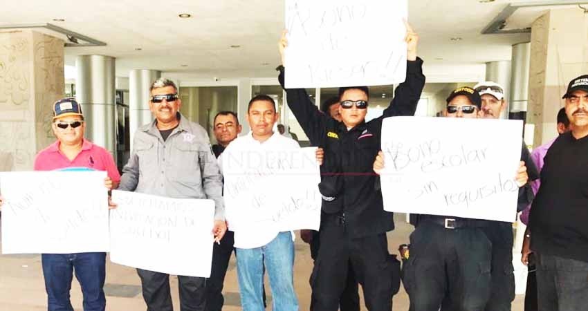 Estallan nuevamente protesta de policías Estatales