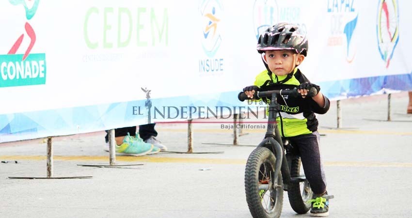 Triunfan ciclistas Sudcalifornianos en Bolivia
