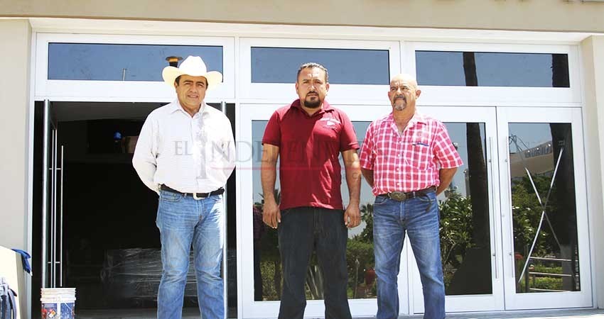 Pescadores de Agua Amarga piden respaldo al Congreso BCS