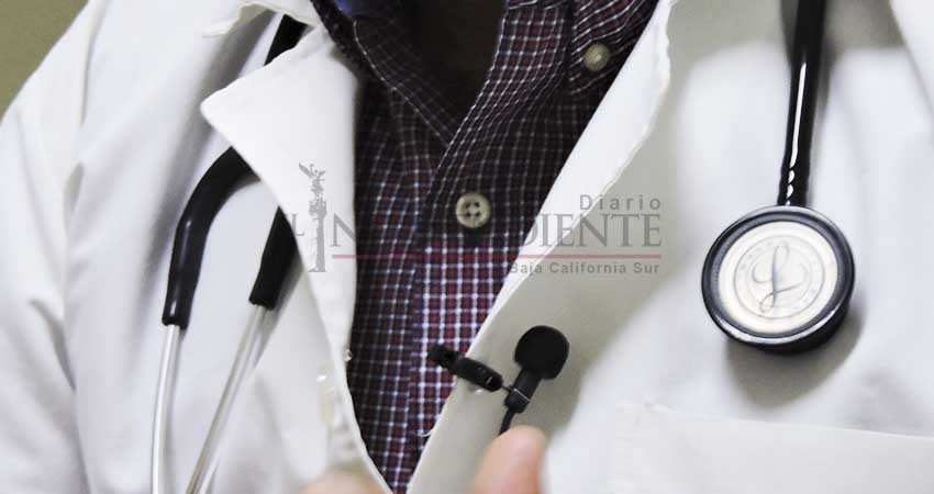 "Médicos no debemos ser tratados como delincuentes": Colegio de Cirujanos