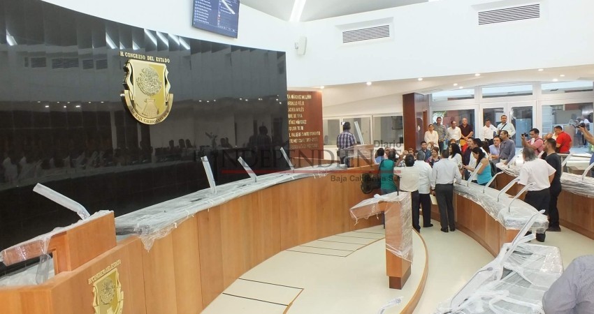 Nuevo Congreso BCS redujo en un 53% los espacios para el público