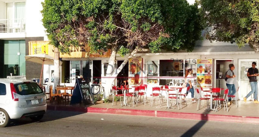 Ofrece el Atyo de La Paz ley contra ambulantes e indulgencia para los bares del Malecón