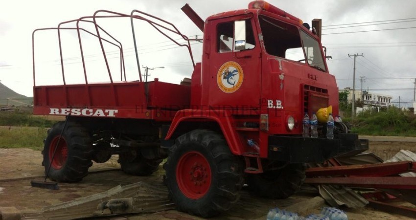 Recuerdan Bomberos de CSL servicios de emergencia durante la noche de “Odile”