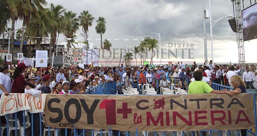 Se hará “encuesta” para decidir si BCS tendrá inversión minera: AMLO