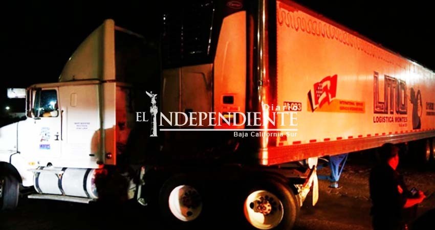 No es uno, son dos camiones que trasladan unos 300 cadáveres en Jalisco